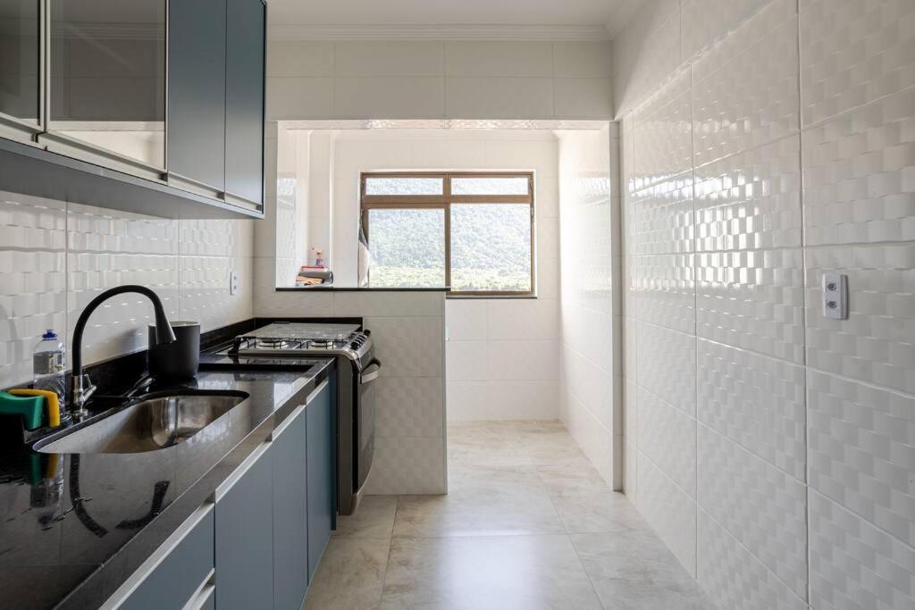 Apartamento Frente Para O Mar 6 Pessoas Com Estacionamento Прая Гранде Екстериор снимка